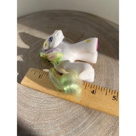 My Little Pony G3 Baby Keen Bean Rainbow Ponies
2003 - Picture 4 of 7